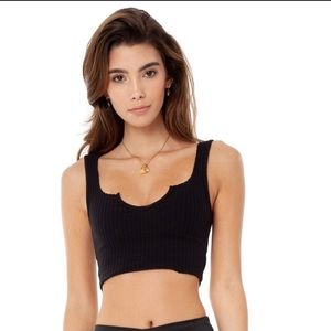 ARE YOU AM I Kofi Tank in Black (Size M)